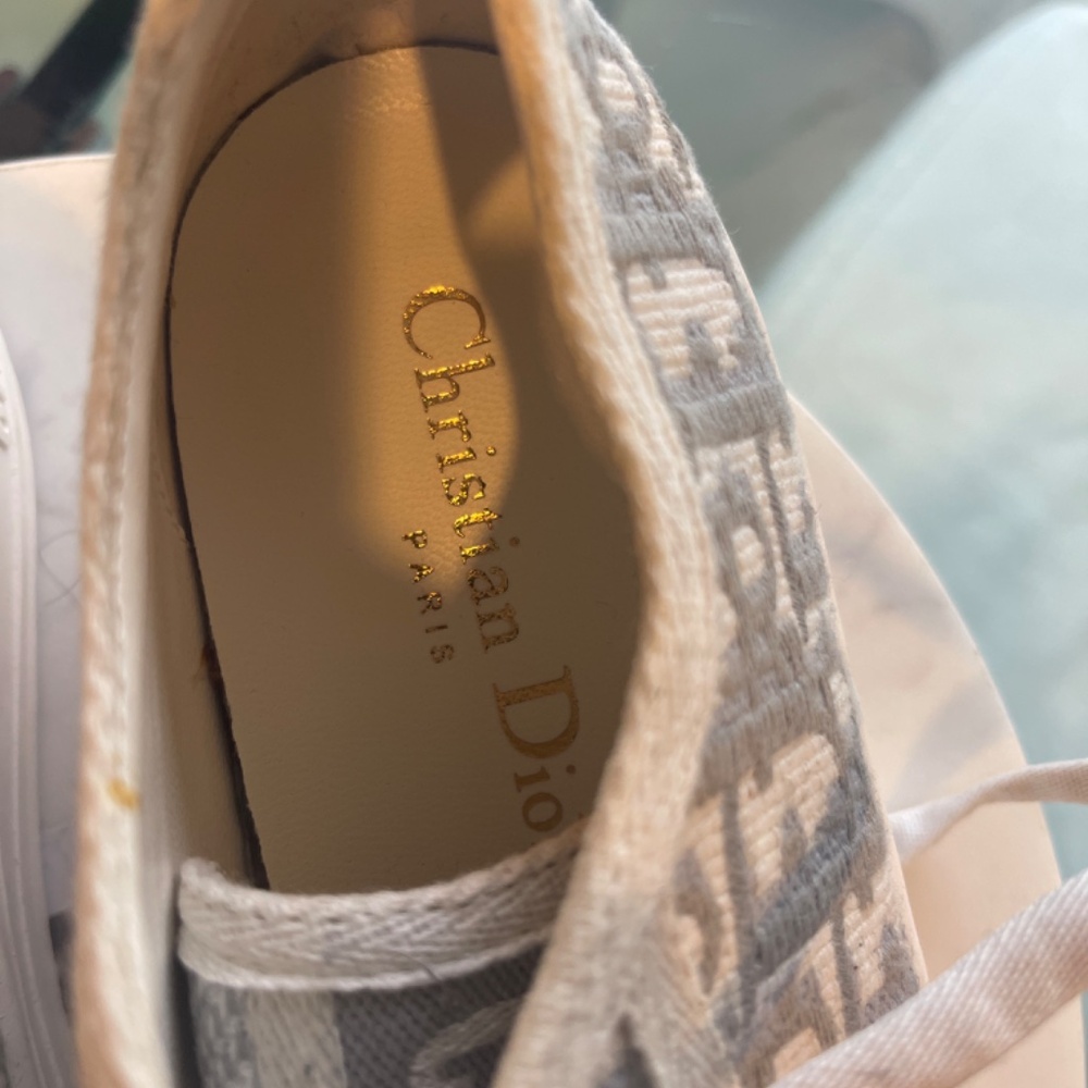 Christian Dior sneakers - Picture 3 of 5